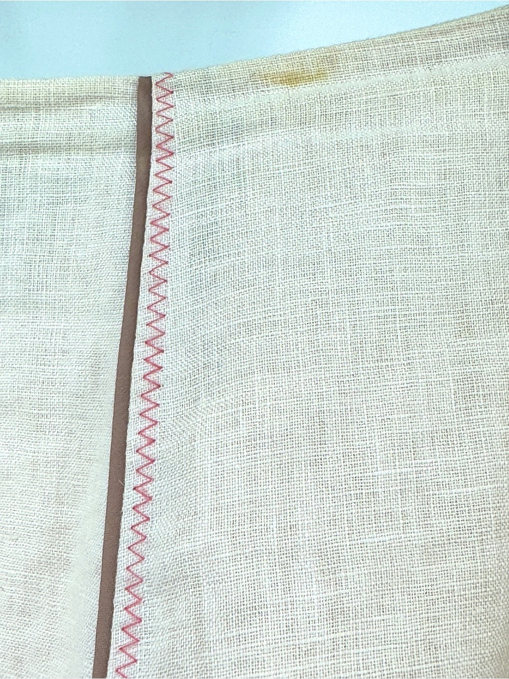 Boden soft pink Linen full flared Skirt with dark Pink Contrast Stitching - Picture 4 of 6